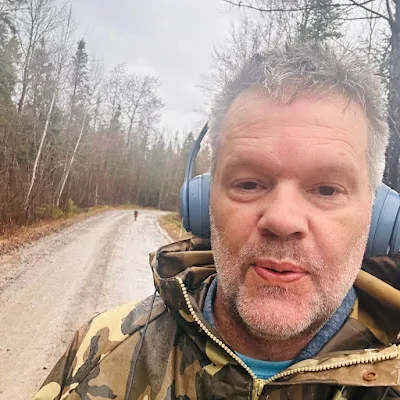 Kyle, who runs Three Weeks Ahead